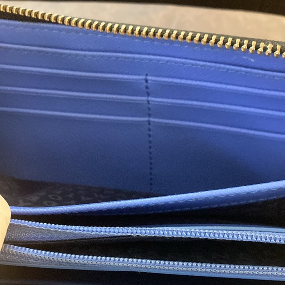 VGUC Kate Spade wallet - Picture 7 of 7